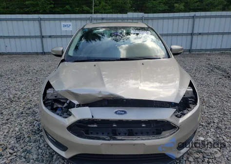 2018 Ford Focus Sel z USA, uszkodzony, nr VIN 1FADP3H20JL318260